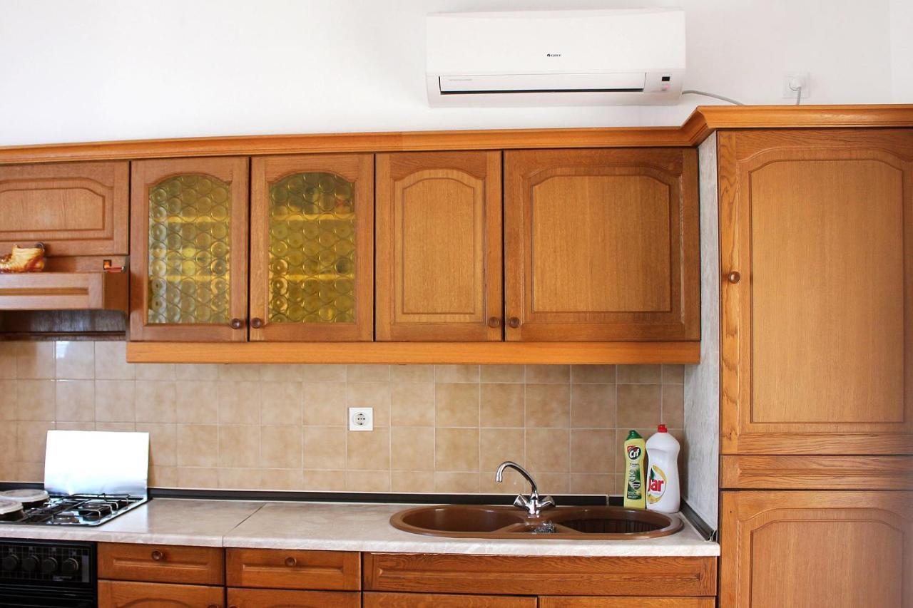 Apartments By The Sea Brist, Makarska - 505 Podaca Exterior foto